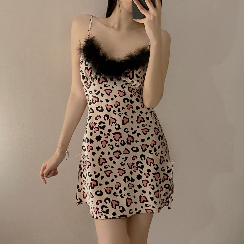Summer sexy strap dress with chest pad V-neck pajamas