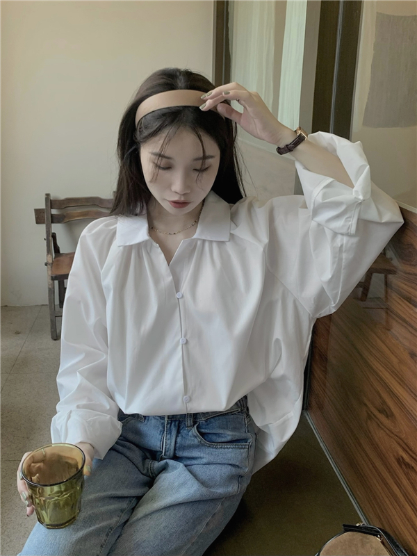 White Korean style shirt France style tops for women