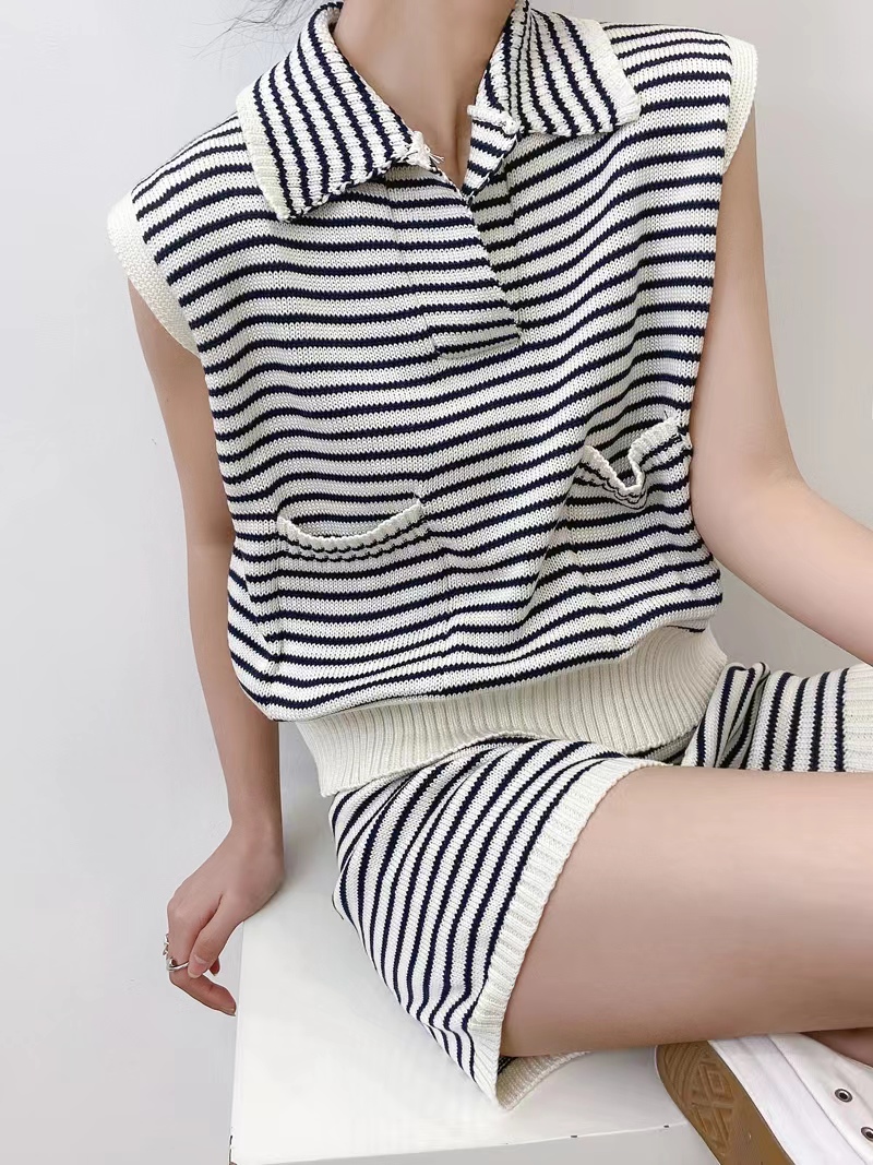 Summer lapel shorts stripe tops a set for women
