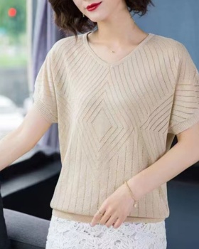 Thin V-neck sunscreen sweater air conditioning short sleeve shirts