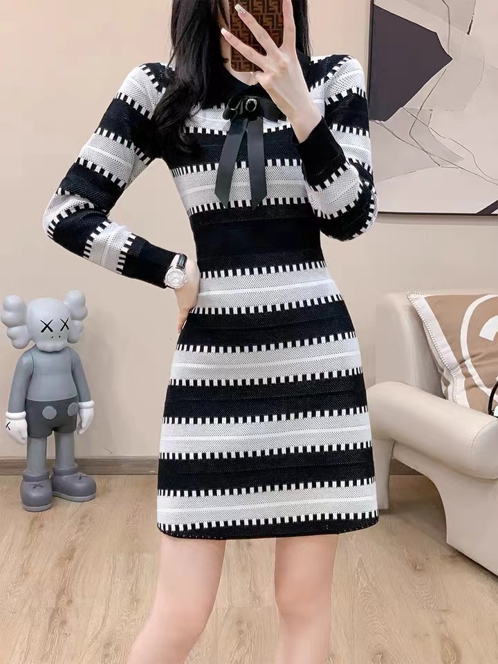 Spring and autumn slim stripe pinched waist bottoming dress
