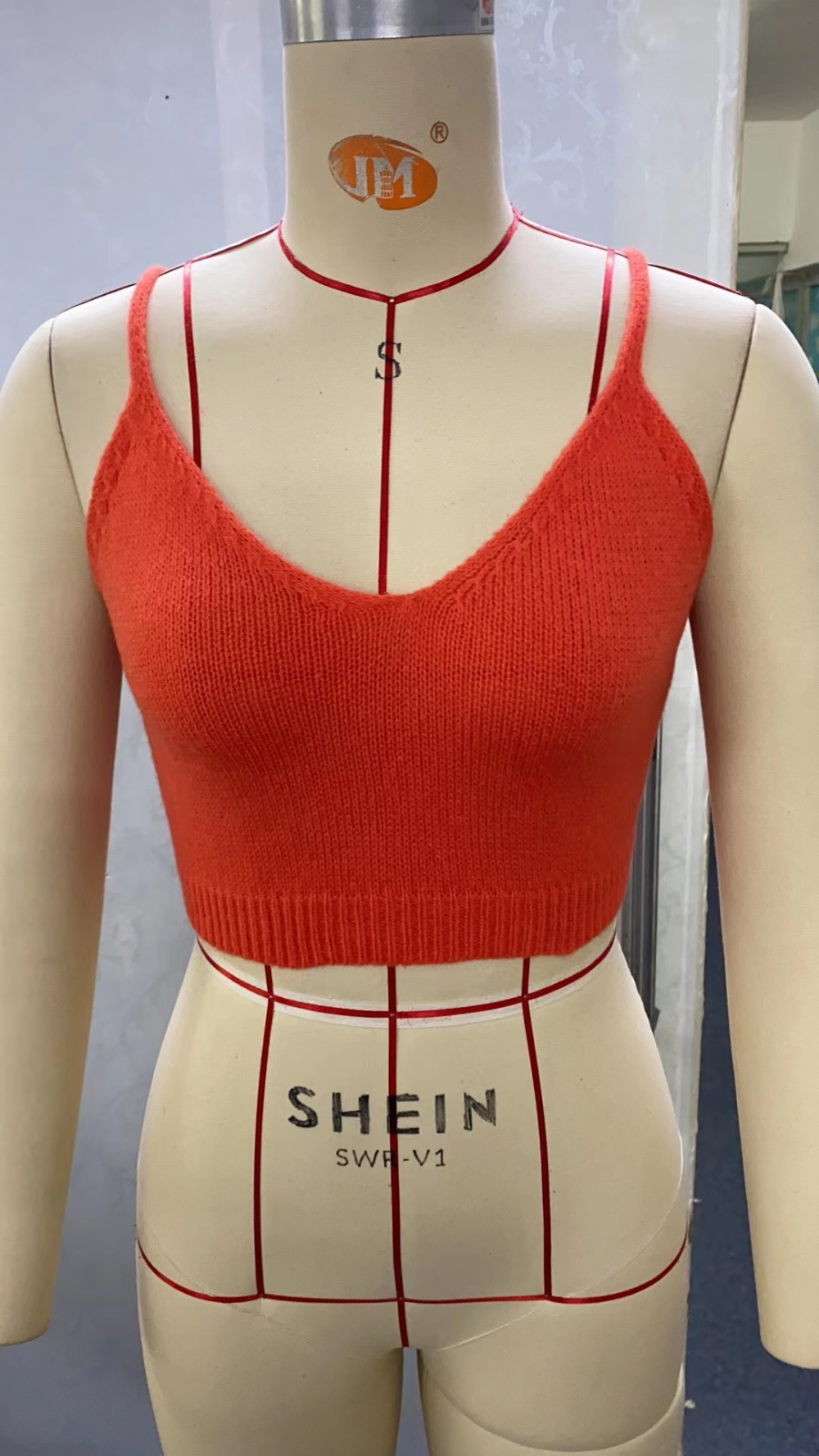 Sexy sleeveless sweater halter vest for women