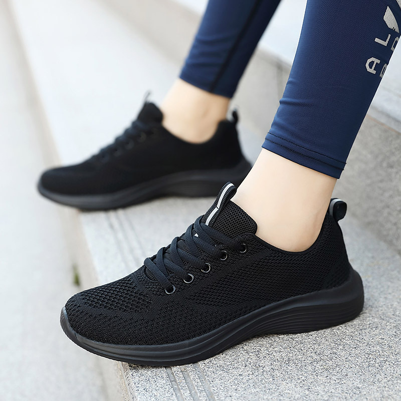 Breathable spring shoes large yard running shoes for women