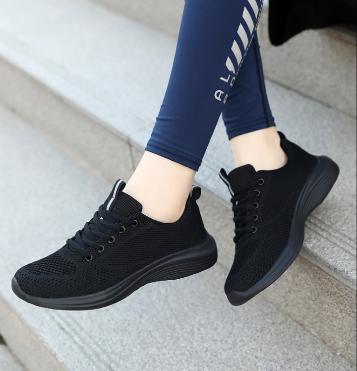 Breathable spring shoes large yard running shoes for women