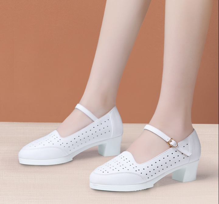 Middle-heel large yard shoes soft soles cozy sandals