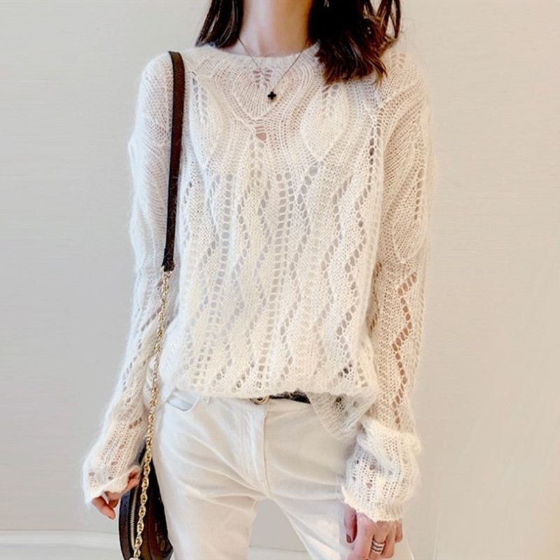 Pullover bottoming mohair round neck sweater for women