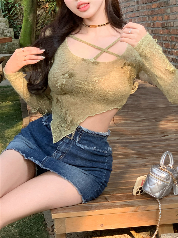 Slim V-neck bottoming shirt butterfly sweater