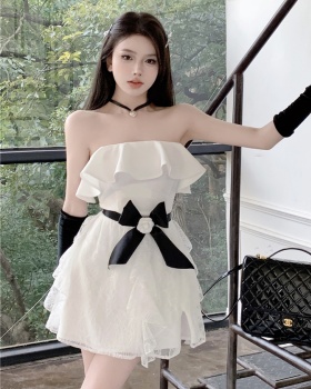 Lace wrapped chest bow girdle dress