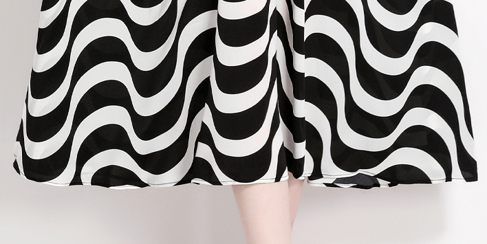 Black-white long dress pinched waist dress for women
