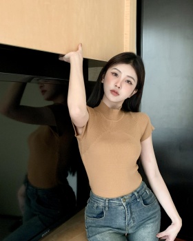 Slim simple temperament T-shirt Korean style knitted tops