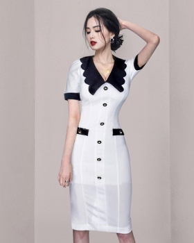 Short sleeve package hip spring and summer wavy edge dress