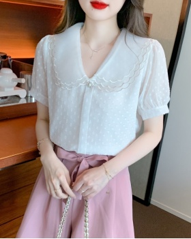 Beautiful small shirt doll collar tops for women