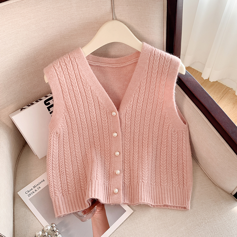 Pearl buckle loose waistcoat V-neck knitted vest
