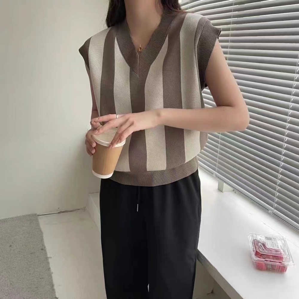 V-neck waistcoat vertical stripes sweater for women