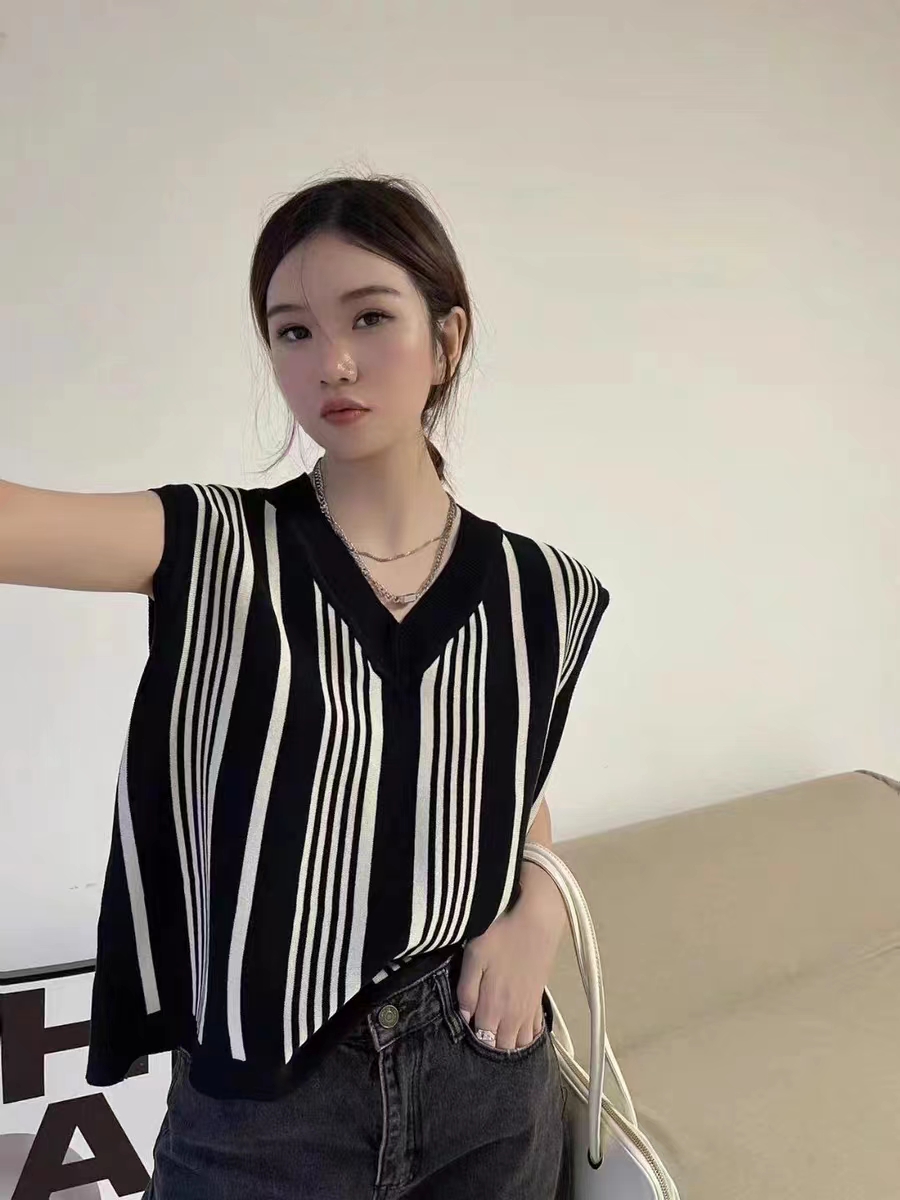 Temperament retro vest Casual stripe tops for women