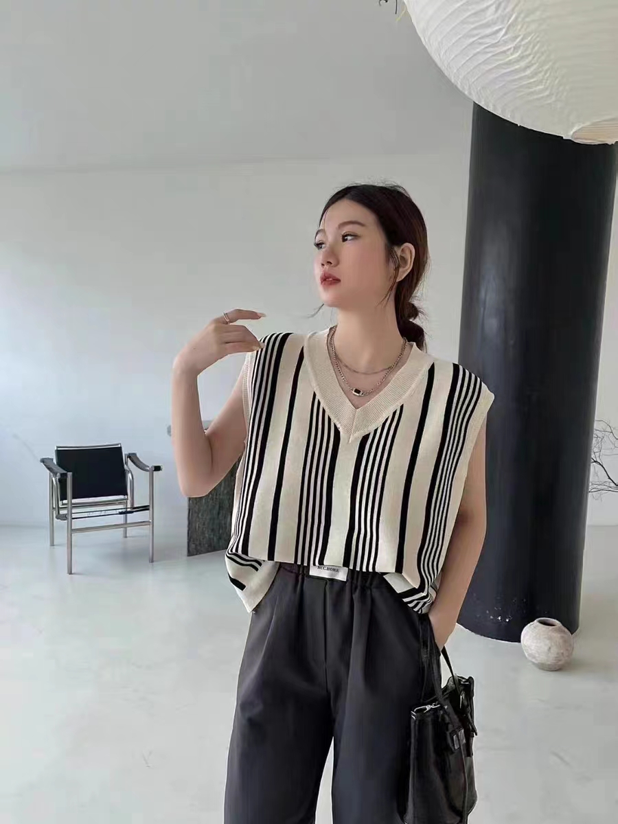 Temperament retro vest Casual stripe tops for women