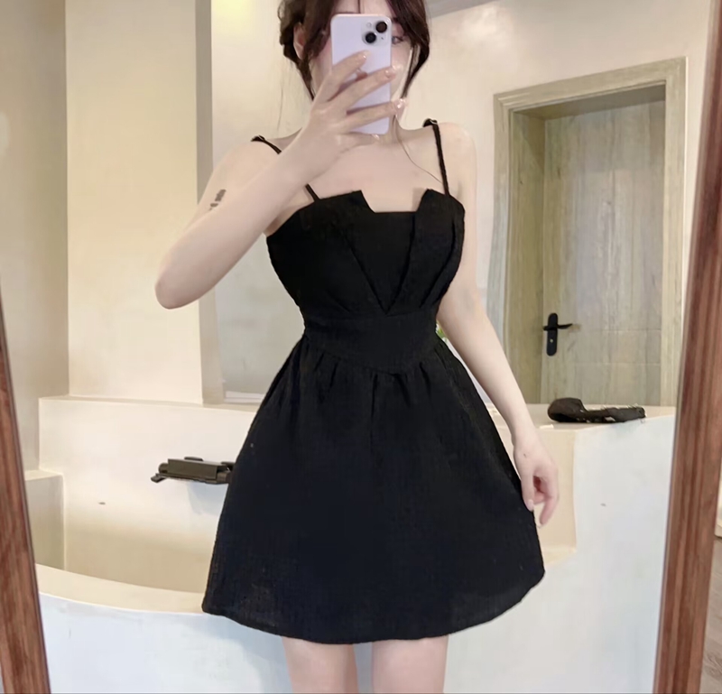 Wrapped chest halter dress pinched waist T-back for women