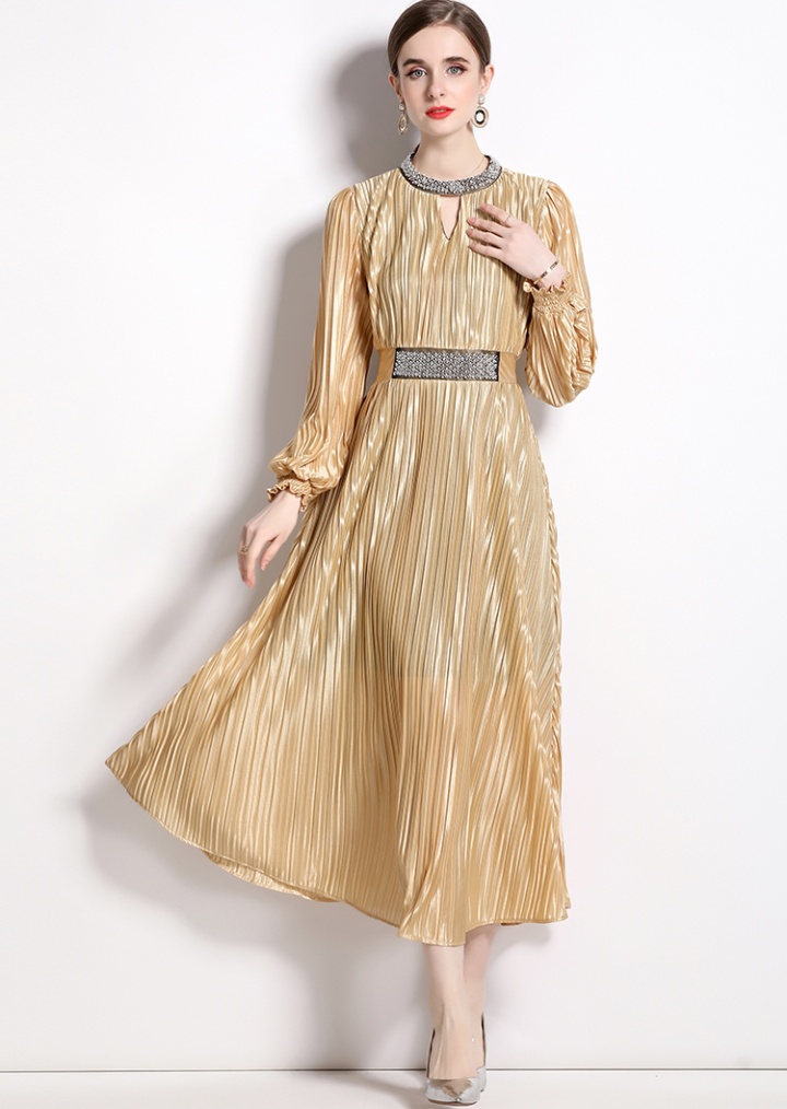 Pleated temperament beading pinched waist dress