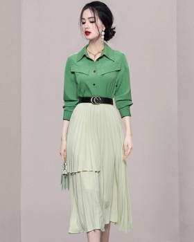 Green shirt spring long skirt 2pcs set for women
