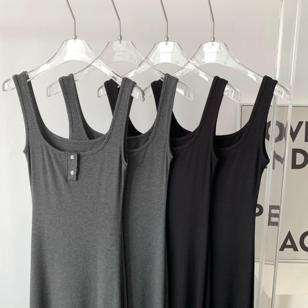 Knitted black sleeveless dress sling dress for women