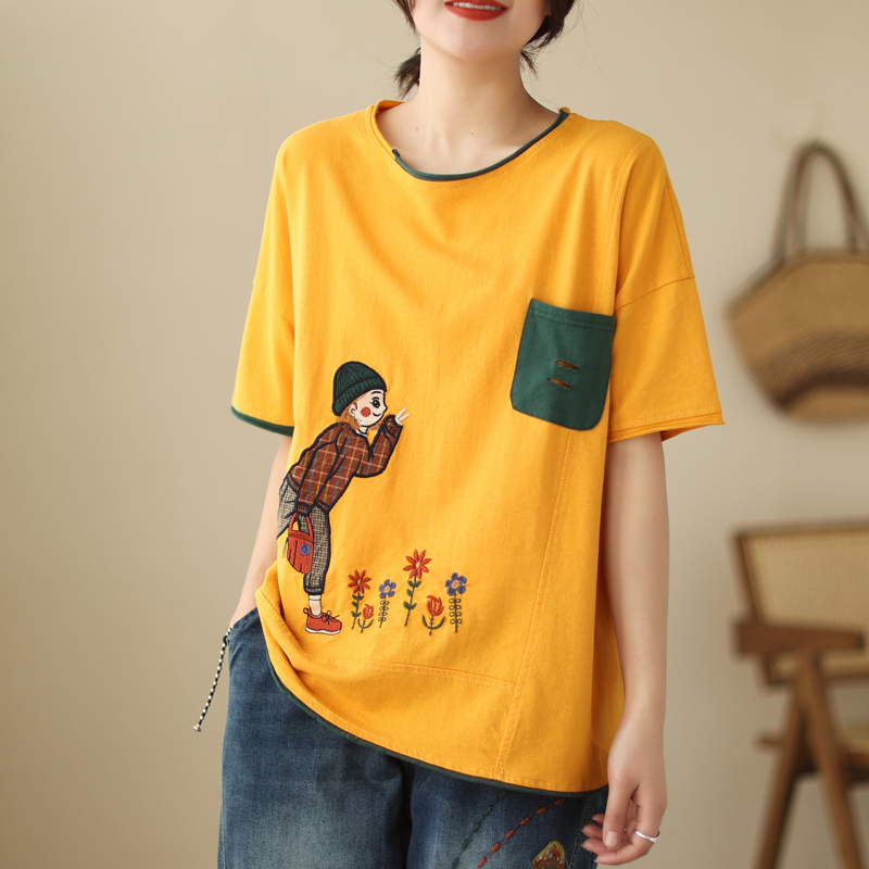 Summer patch large yard embroidered T-shirt for women