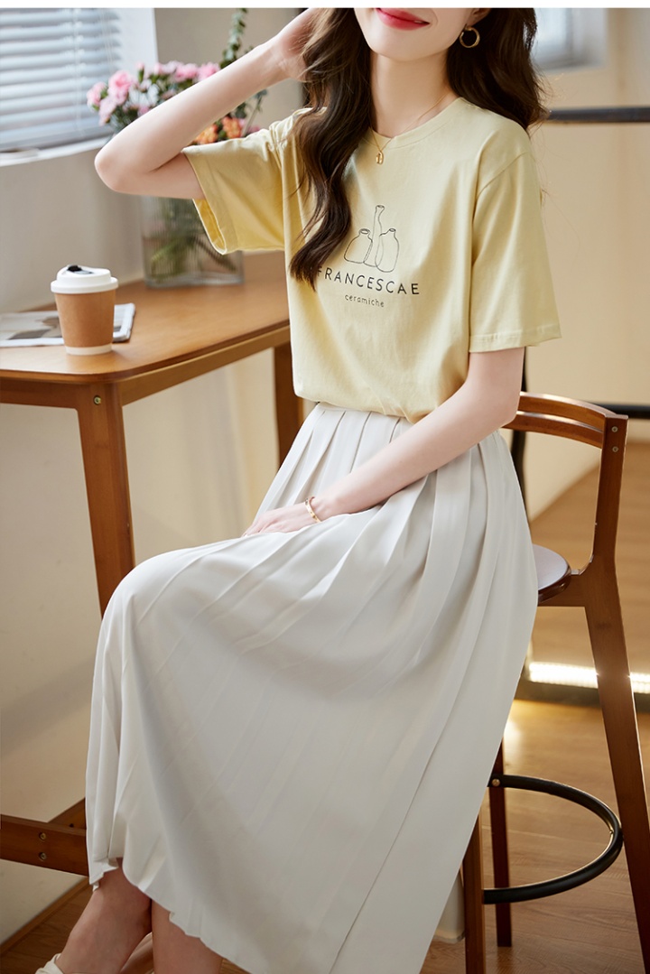 Pure simple T-shirt summer pleated skirt 2pcs set