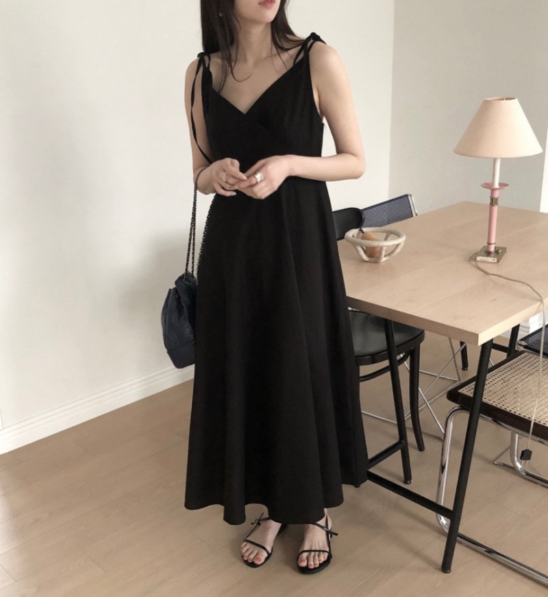 Summer Korean style dress sexy V-neck strap dress