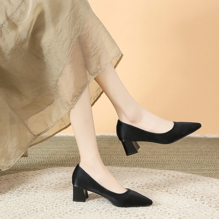 Autumn fashion high-heeled shoes thick pointed shoes