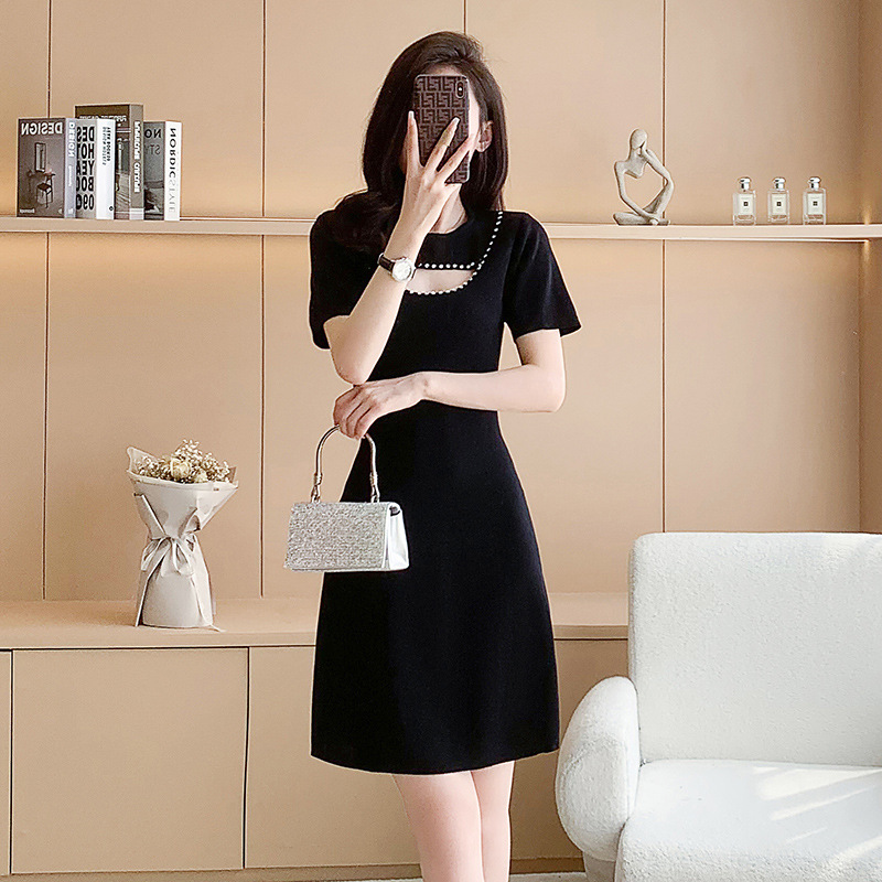 Fashion and elegant pure knitted short sleeve dress
