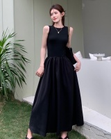 Black sleeveless dress simple sleeveless dress for women