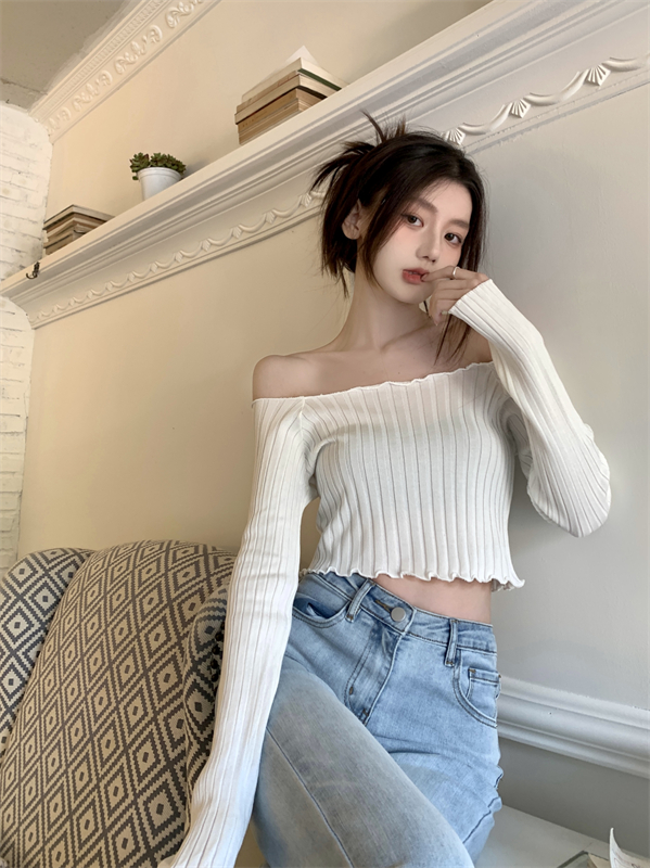 Spring flat shoulder France style clavicle knitted unique tops