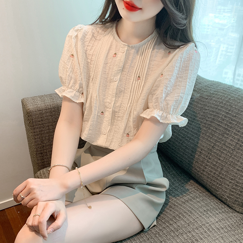 Korean style chouzhe tops embroidered shirt for women