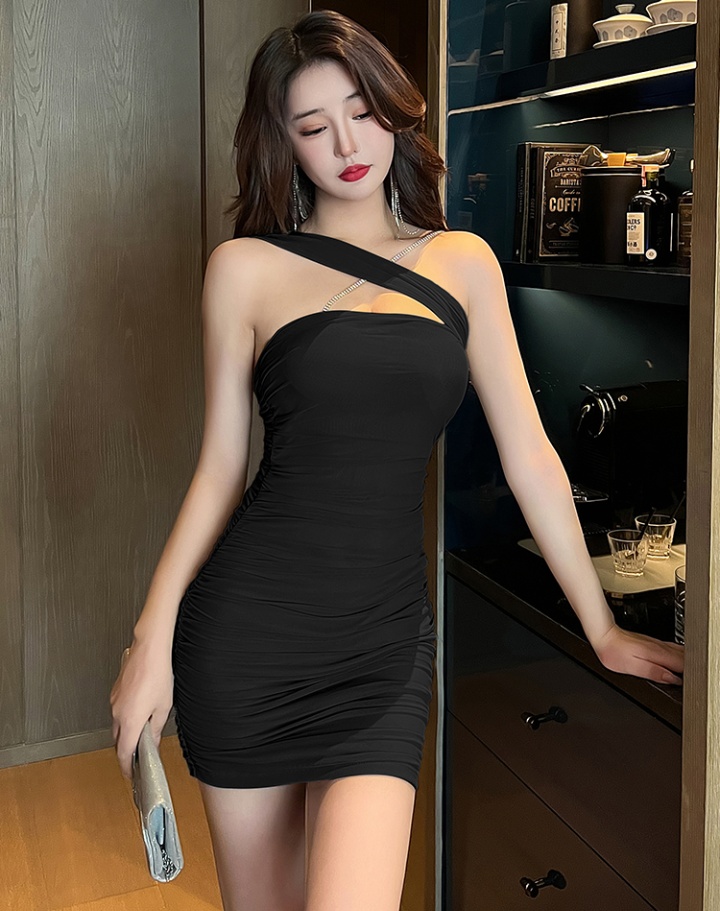 Sexy wrapped chest dress sloping shoulder T-back for women