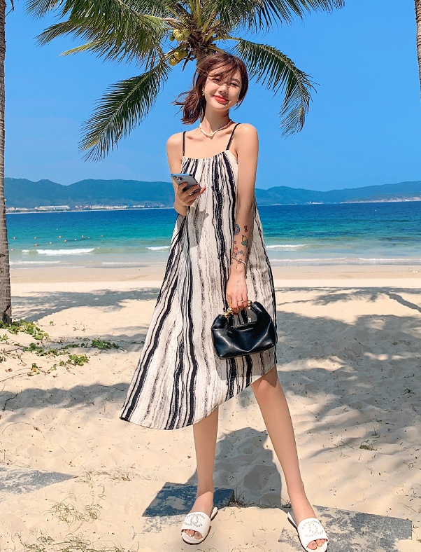 Seaside retro dress vacation strap dress for women