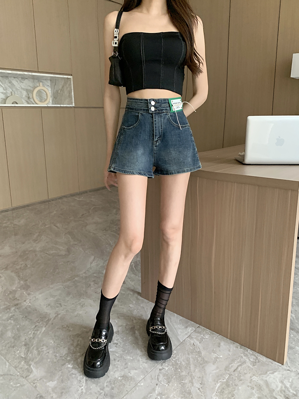 Slim Korean style wide leg summer double buckle short jeans