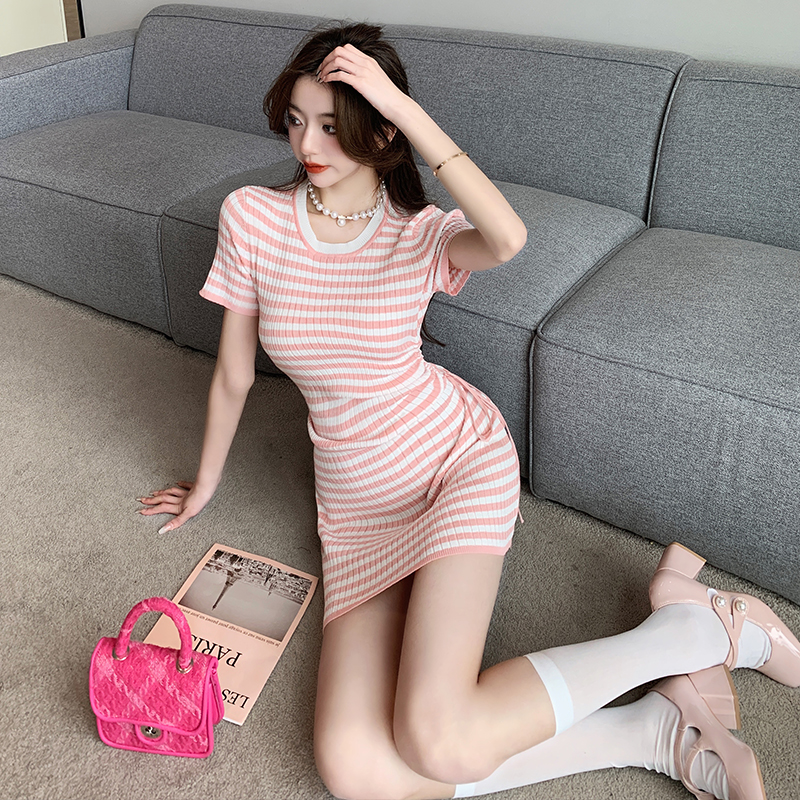 Unique stripe sexy pinched waist dress for women