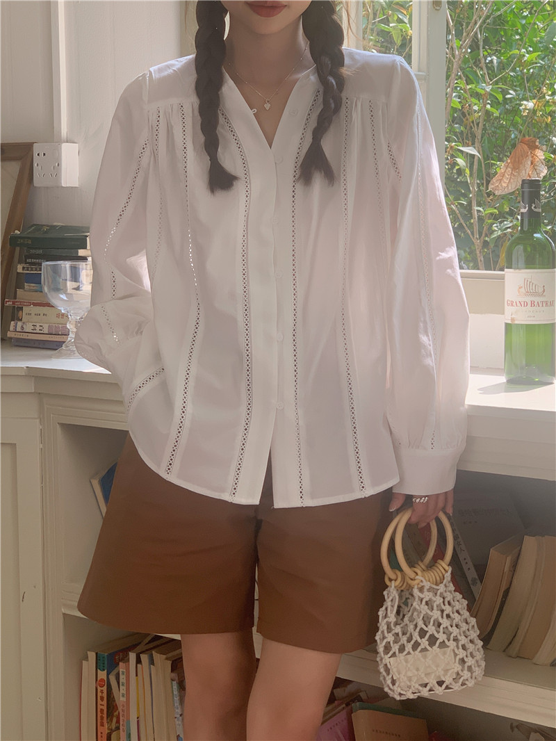 Lace V-neck Korean style hollow long sleeve shirt