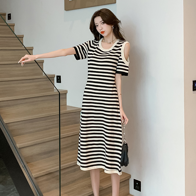 Pinched waist vacation knitted Korean style dress