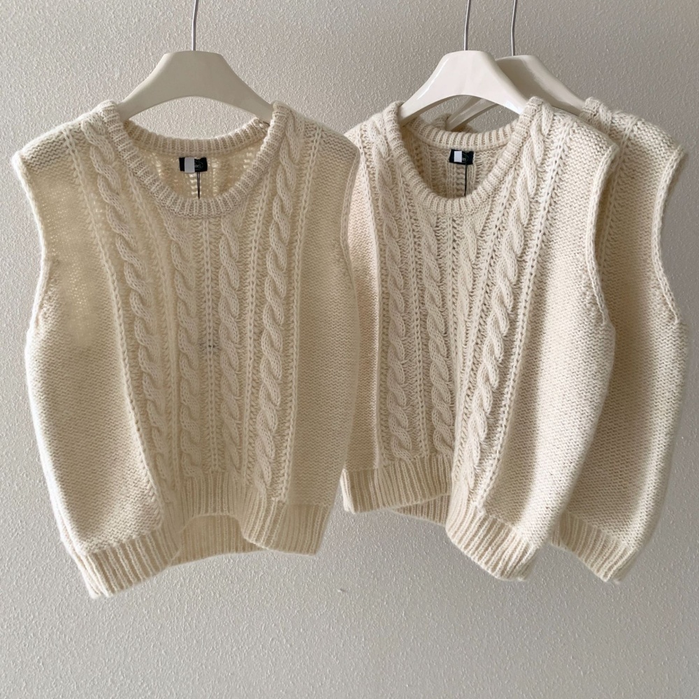 Knitted sweater autumn and winter waistcoat for women