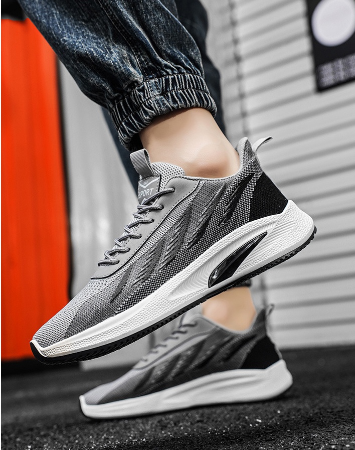 Casual summer Sports shoes antiskid run shoes for men