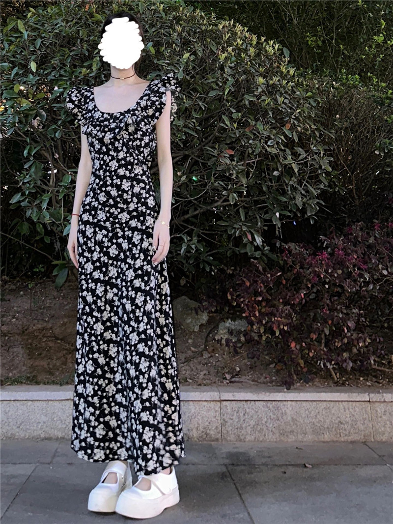France style pinched waist lotus leaf edges black dress