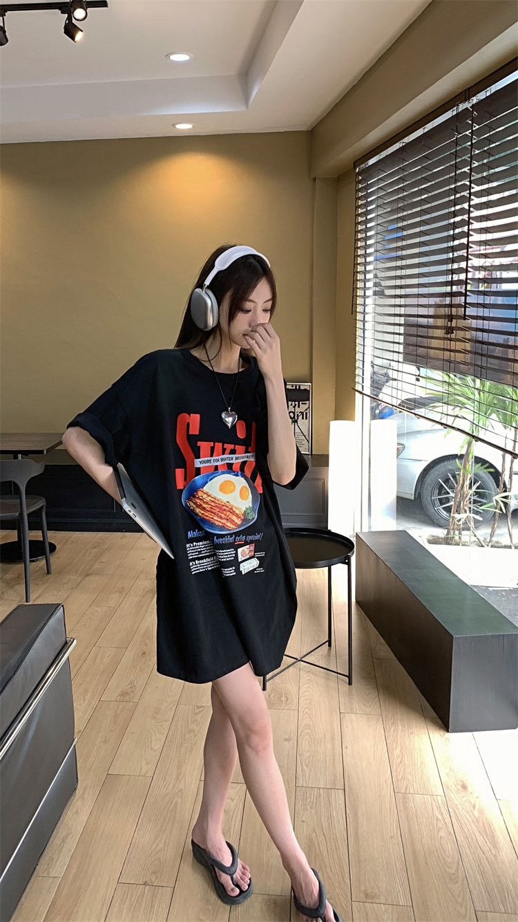 Printing loose short sleeve round neck T-shirt