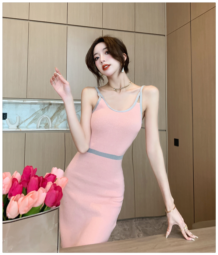 Package hip tight T-back knitted sexy dress for women