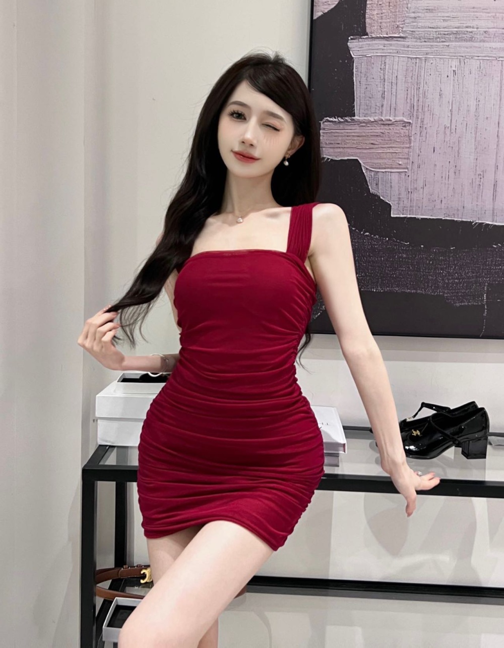 Tight folds sexy gauze sling package hip dream dress
