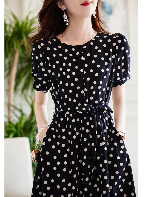 Round neck polka dot France style summer black dress