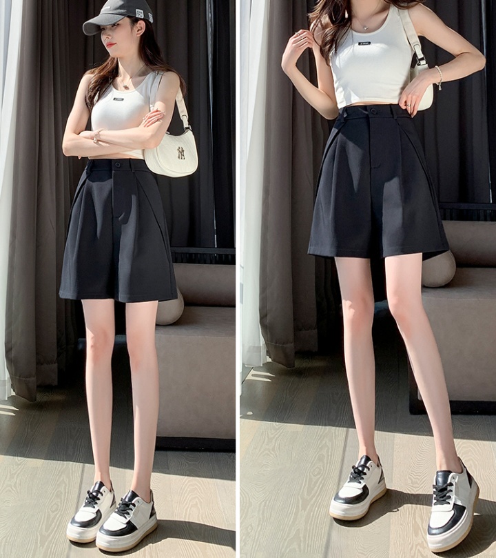 Slim wide leg shorts wears outside business suit for women