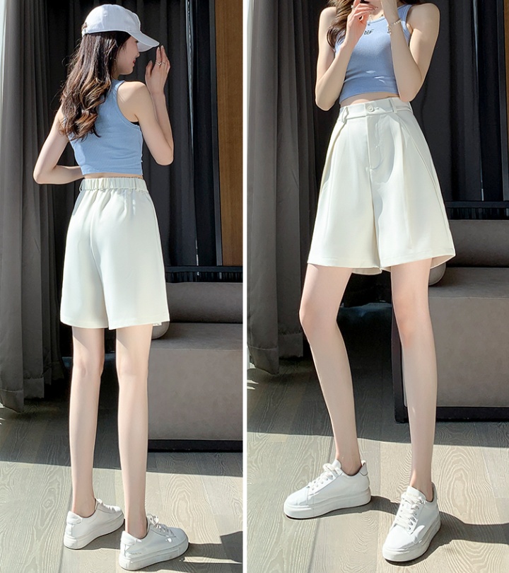 Slim wide leg shorts wears outside business suit for women