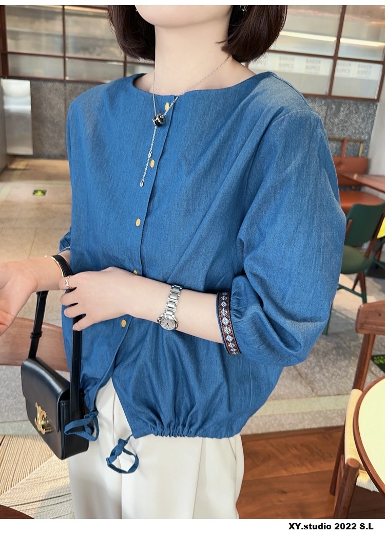 Lovely lace shirt quilted Korean style thin coat for women