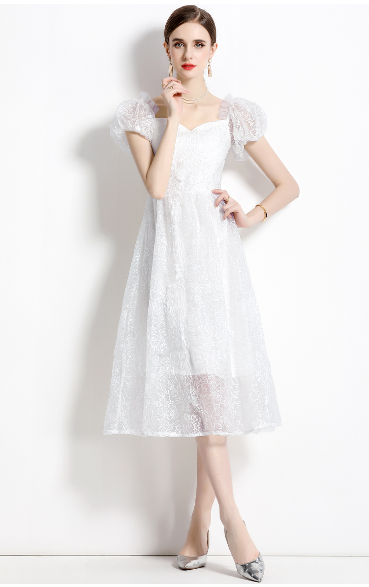 Sweet France style embroidery puff sleeve dress for women