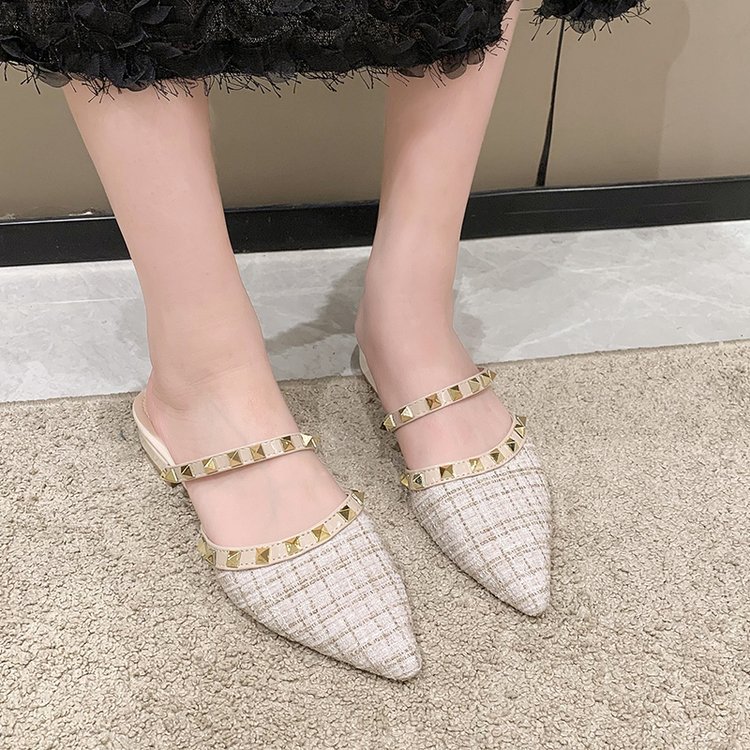 Spring and summer Korean style flat slippers for women